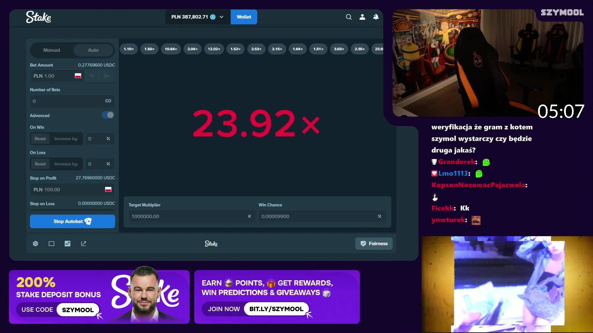 Banner principal nocturno con estética gaming y luces verdes sobre el casino online.